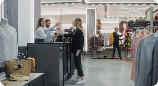 personas-comprando